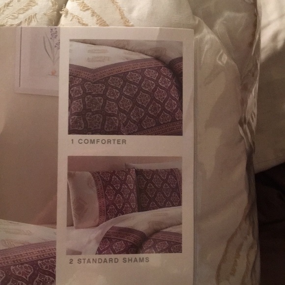 Queen Comforter Set - Picture 2 of 4